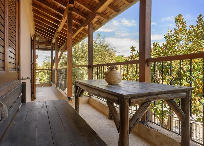 Dom wakacyjny Nikolaos House *