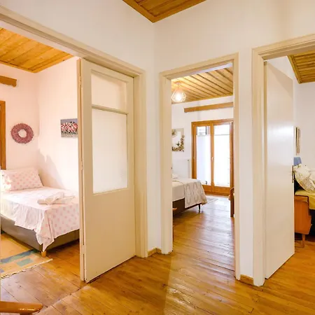 Nikolaos House